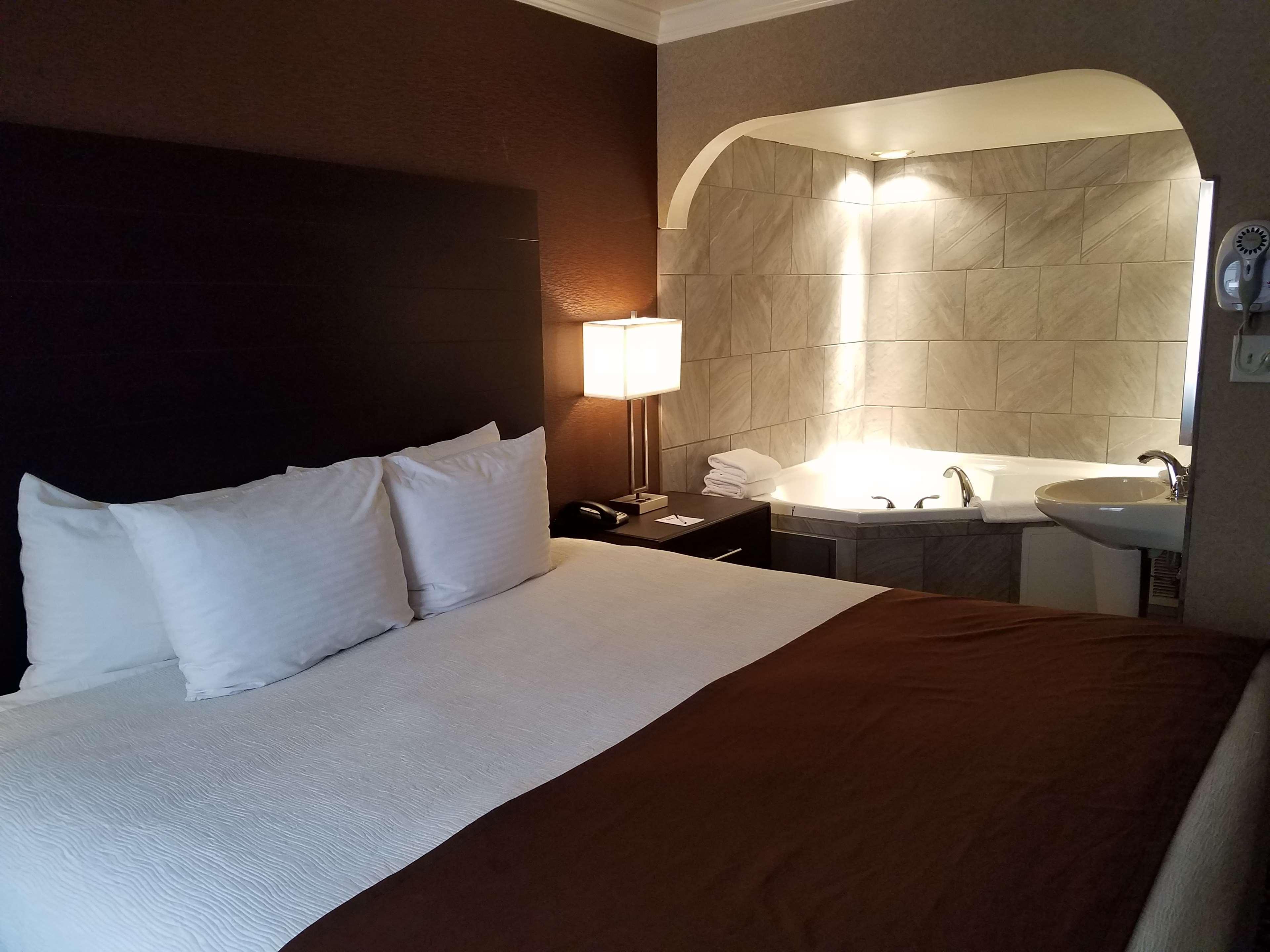 Best Western Innsuites Tucson Foothills Hotel & Suites Casas Adobes Екстериор снимка