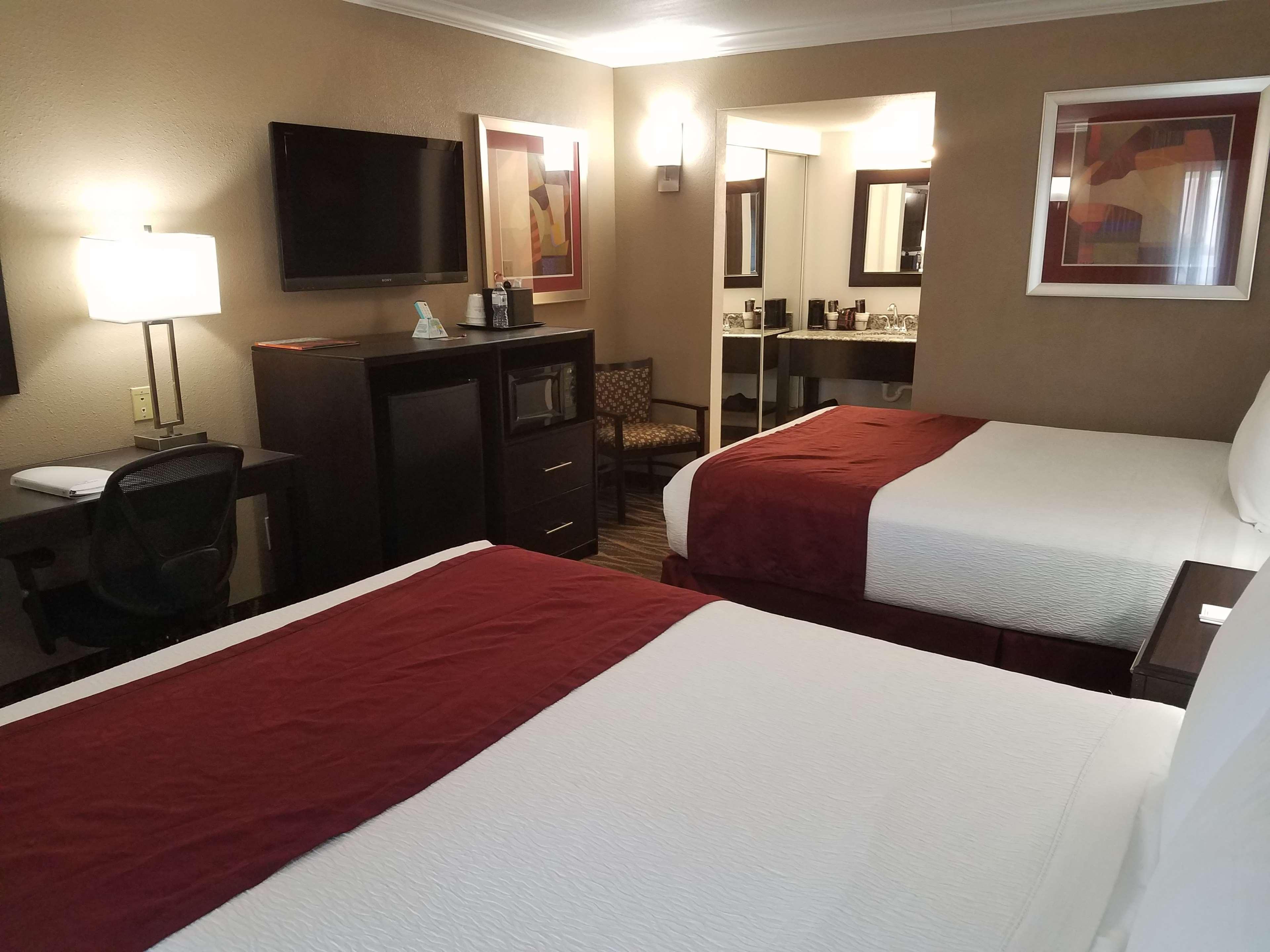 Best Western Innsuites Tucson Foothills Hotel & Suites Casas Adobes Екстериор снимка